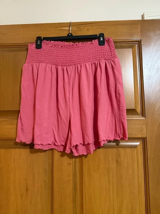 Zenana Outfitters Coral Pink Smocked-Waist Flow Shorts - Picture 2 of 4